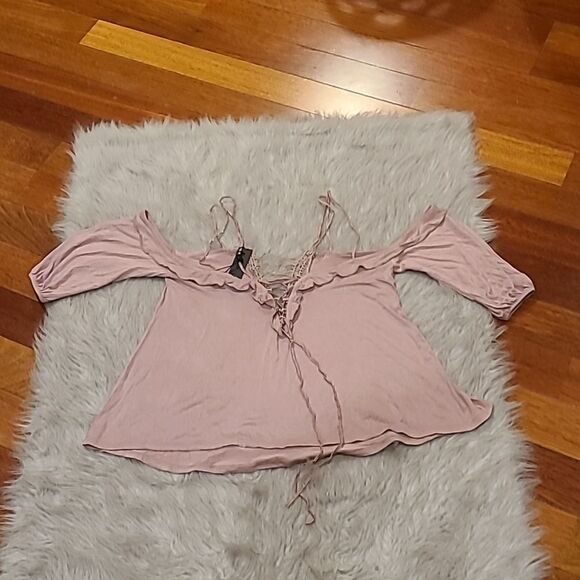 NWT Bke boutique womens dusty pink off the shoulder flowy shirt‎ - Picture 7 of 8